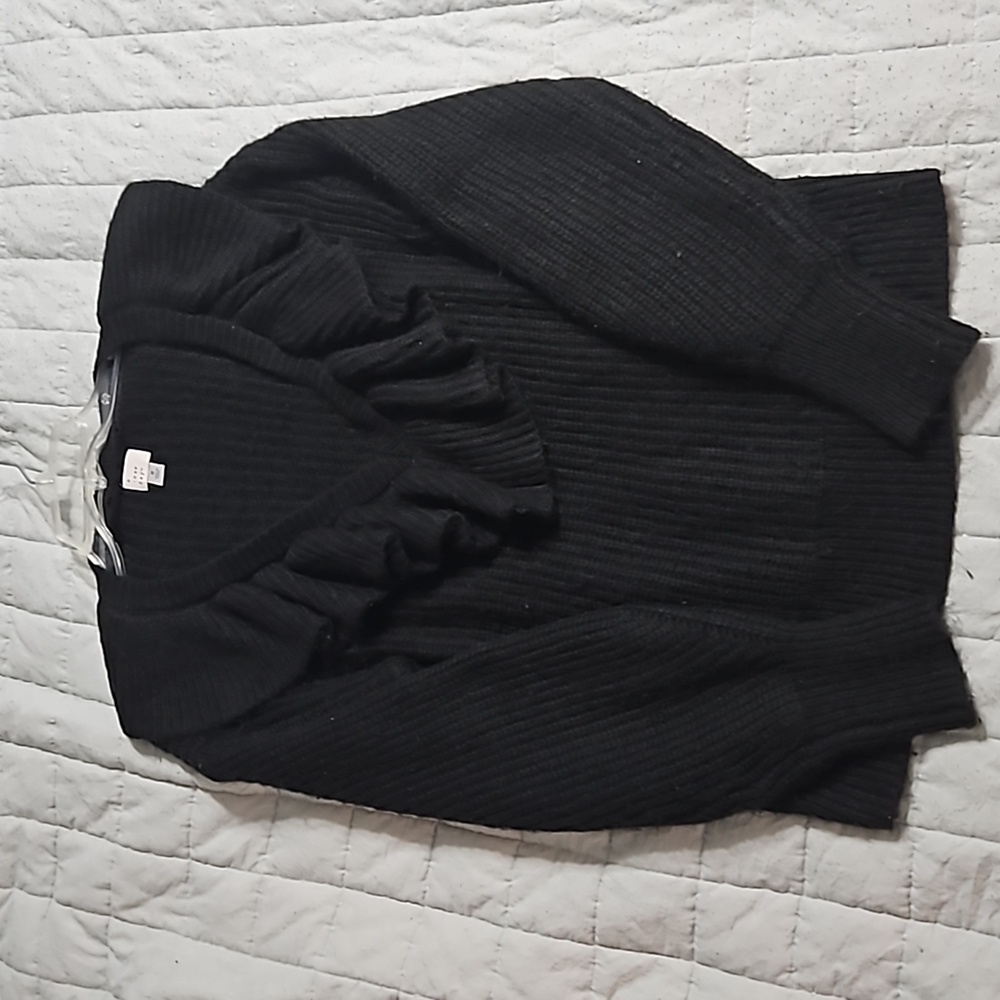A New Day Ruffle Collar Sweater Size Medium